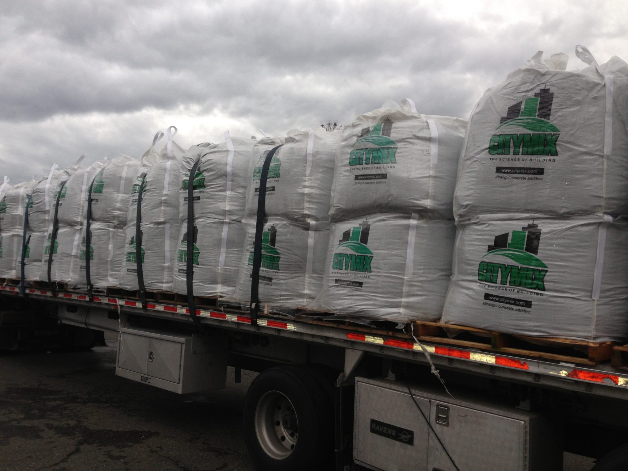 Insulfoam and CityMix Join Forces to Expand Recycling of EPS Foam